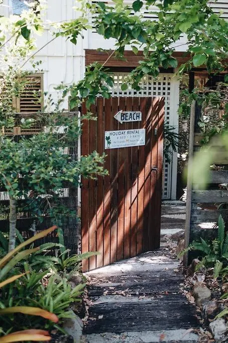 Holiday home Little Cove Family Beach House Noosa Heads Australia
