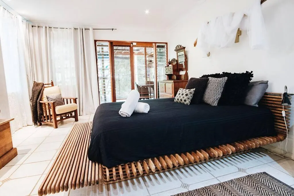 Little Cove Family Beach House Noosa Heads