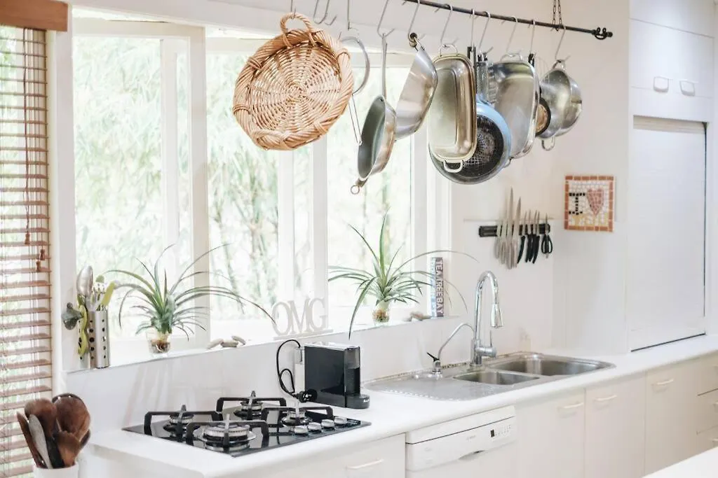 Little Cove Family Beach House Noosa Heads